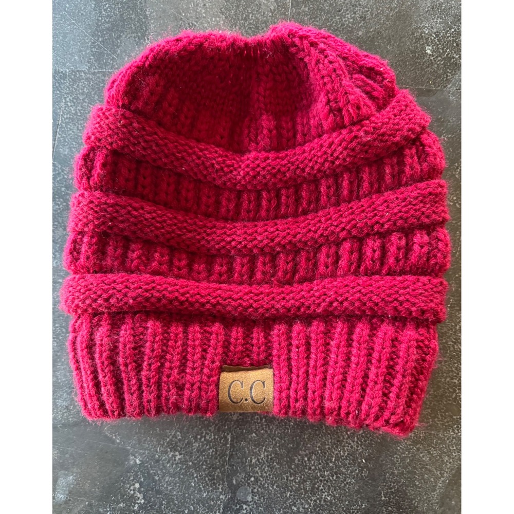 Red CC Slouchy Beanie Hat Pony Tail Cut‎ Out Knit Cuffed Logo Patch Winter Warm